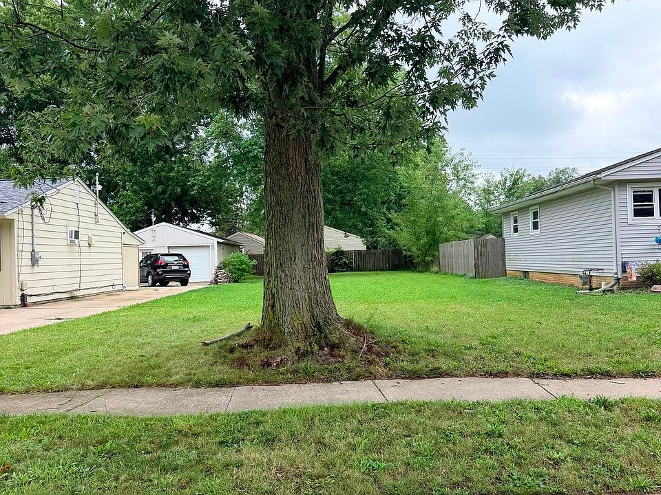1st image of 822 Longson Ave