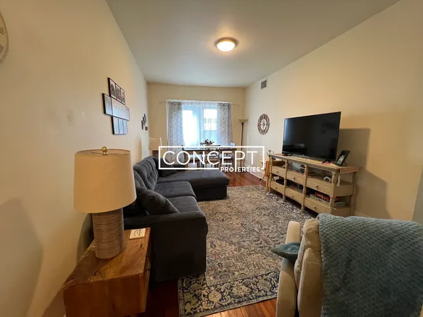 1469 Beacon St #24, Brookline, MA 02446