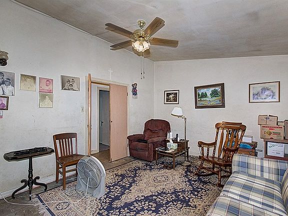5th image of 1806 Piedmont Ave