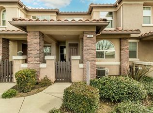 1281 W Walter Ave UNIT 13, Fowler, CA 93625