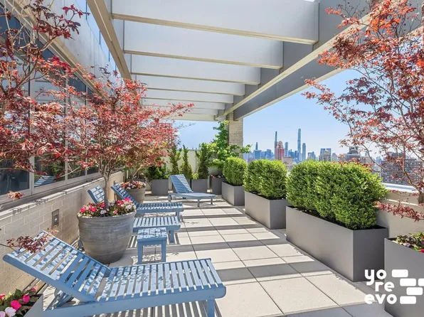 333 East 91st Street image 15 of 19