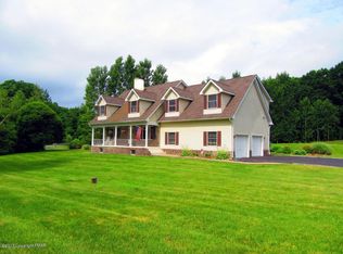 151 Buffalo Ln, Saylorsburg, PA 18353