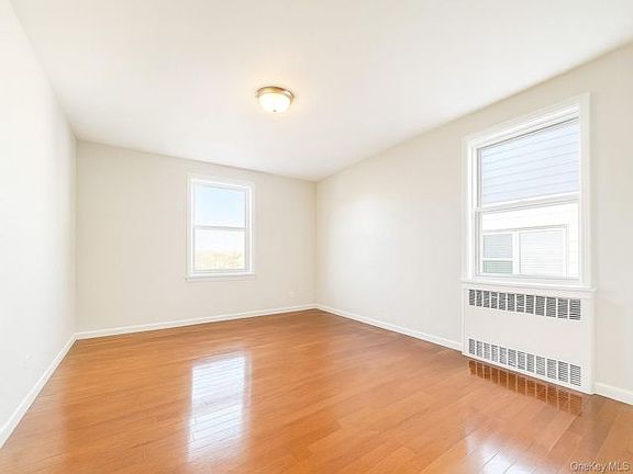 5th image of 147-37 38th Ave #C61