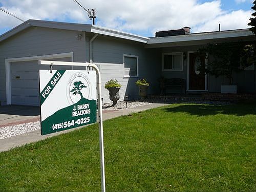 55 Locklsey...4/3. 2carpk