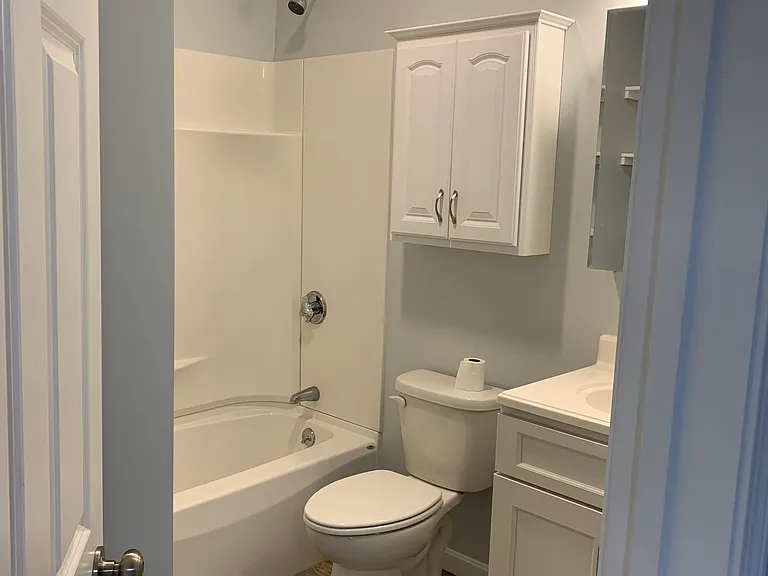 25 Grace St #2 — Photo 4