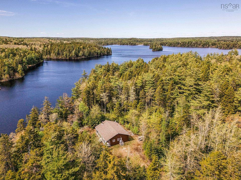 1st image of 469 Loon Lake Dr