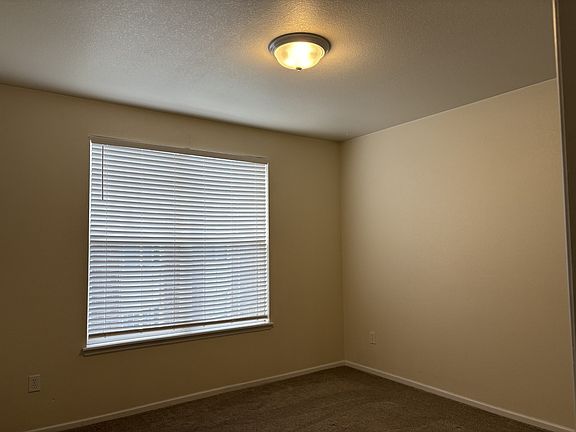 Master bed room