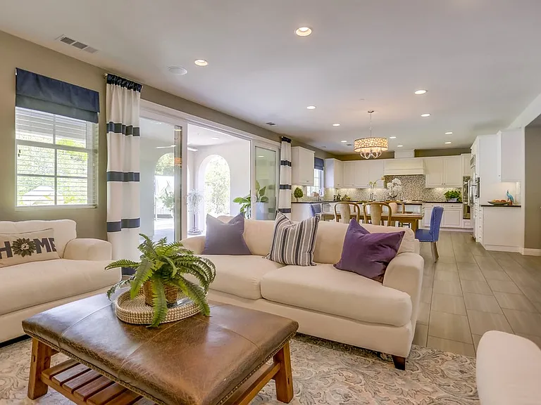 16961 Crescent Creek Dr — Photo 18