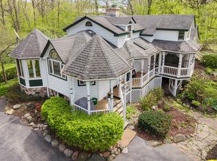 7019 Johnsburg Rd, Spring Grove, IL 60081