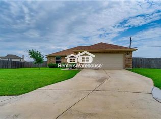 105 Williamson Cv, Elgin, TX 78621