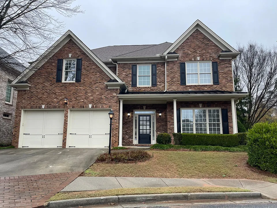390 Wembley Cir