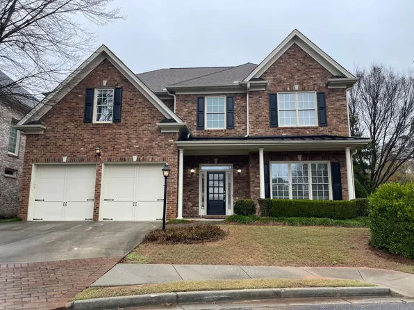 390 Wembley Cir, Sandy Springs, GA 30328