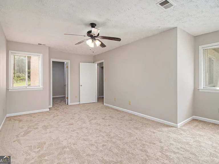 3782 Kensingwood Trce — Photo 12