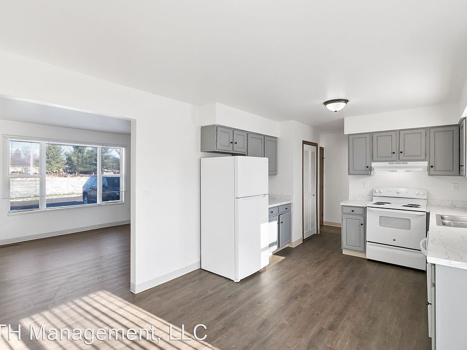 Riverside Place Apartments 411 N Chipman St Owosso MI Zillow