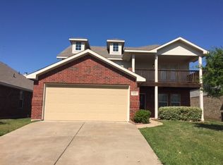 12112 Bellegrove Rd, Burleson, TX 76028