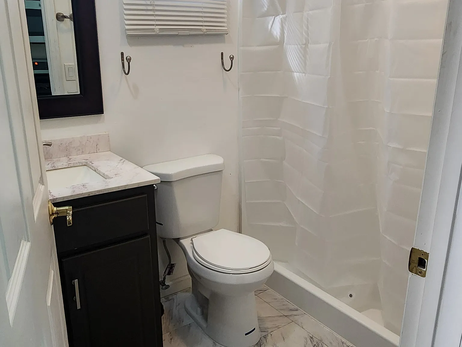428 Reynolds Rd — Photo 3