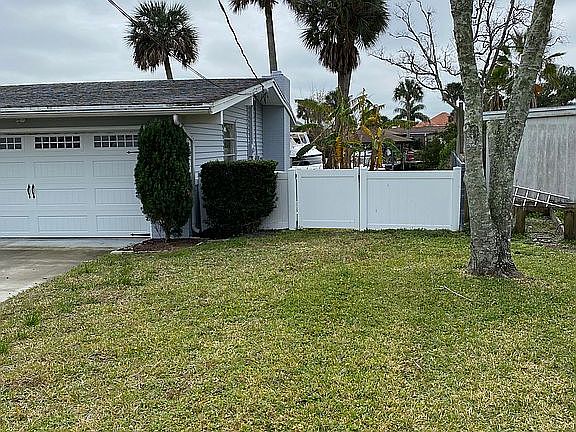 5th image of 14648 Island Dr
