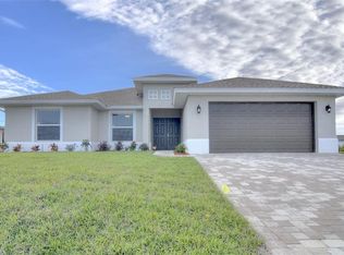 2412 NW 8th Pl, Cape Coral, FL 33993