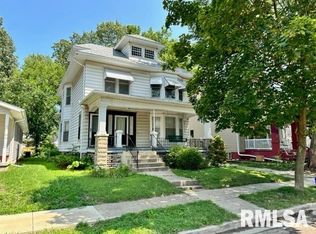 712 S State St, Springfield, IL 62704