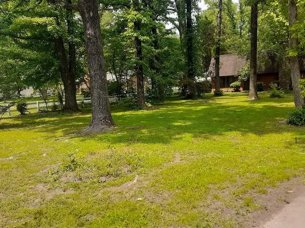 7164 Cedar Rd, Memphis, TN 38135
