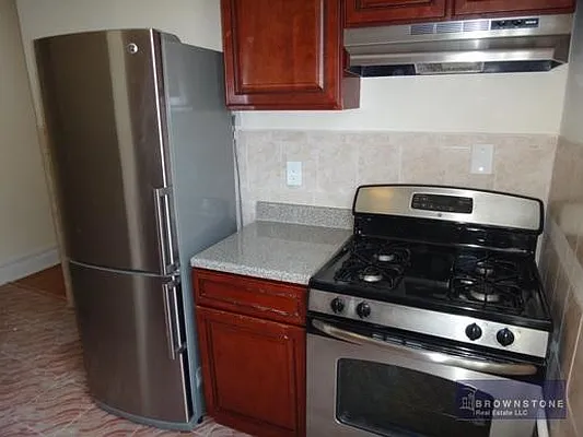 Rented by Brownstone Real Estate | media 6