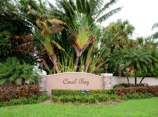 18288 Clear Brook Cir, Boca Raton, FL 33498