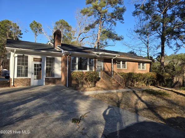 12401 Blues Farm Road, Laurinburg, NC 28352