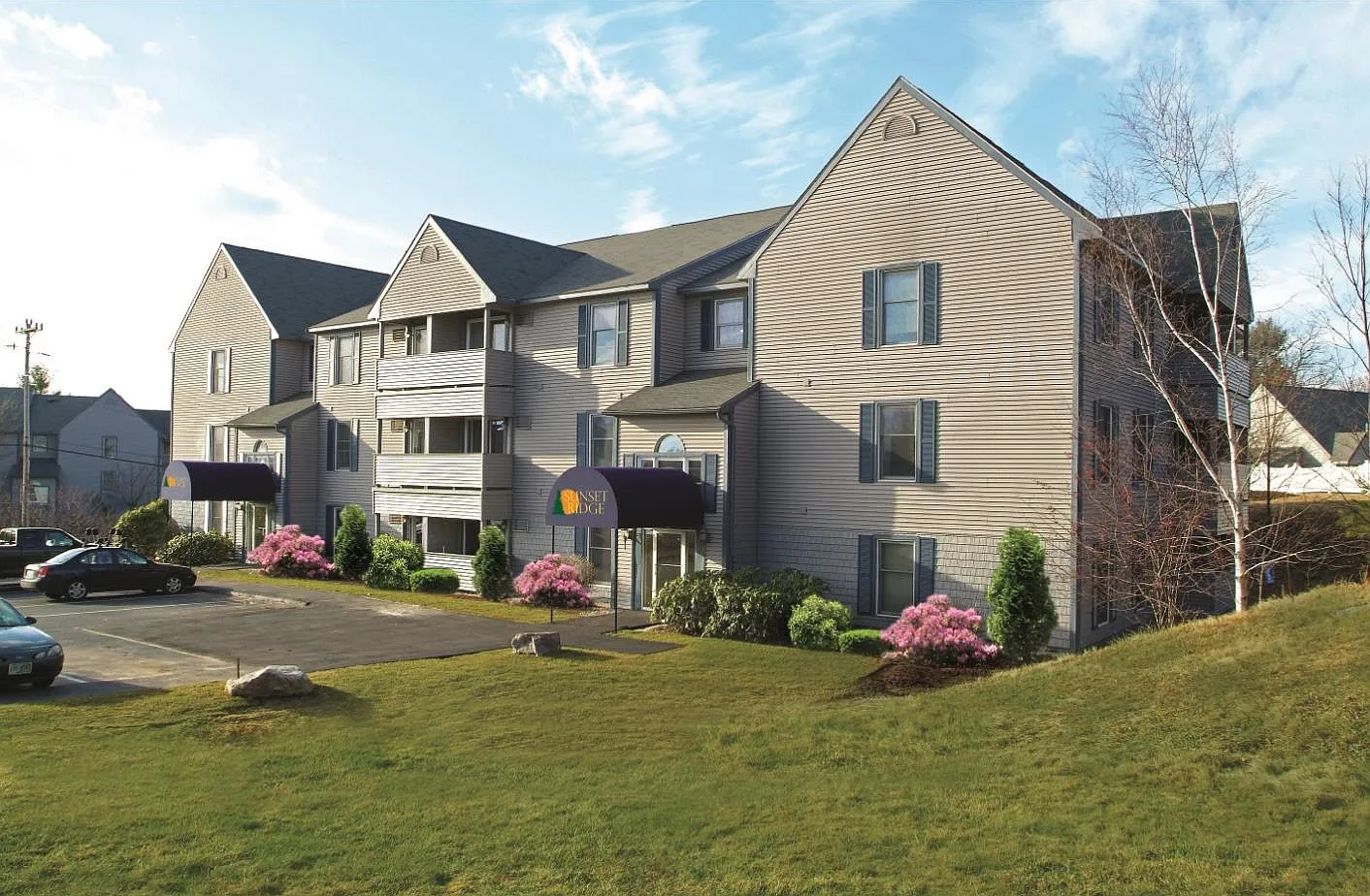 1 bed, 1.0 bath, 633 sqft, $1,699 — Photo 1