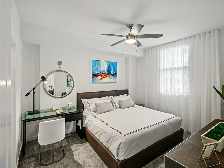 Model Bedroom