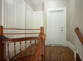 519 E 3rd St #2, Waterloo, IA 50703
