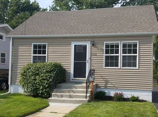 1016 Grove St, Aurora, IL 60505