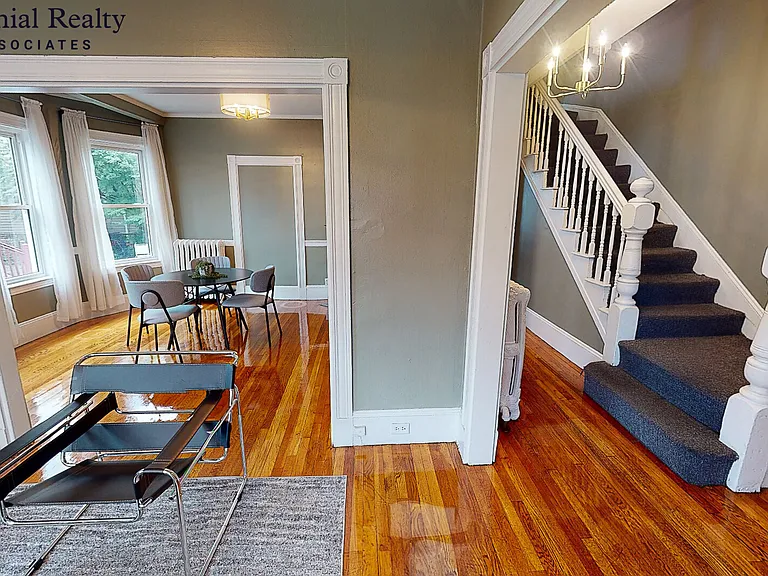 4 Haskell St #1 — Photo 4