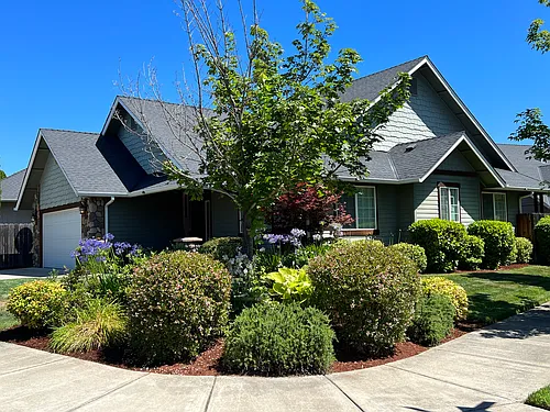 1383 SW David Dr Photo 1