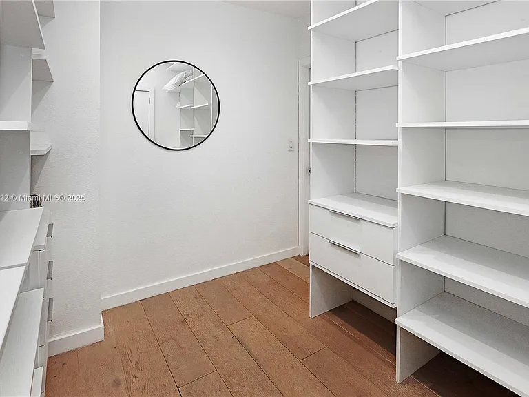 1109 NE 89th St — Photo 30