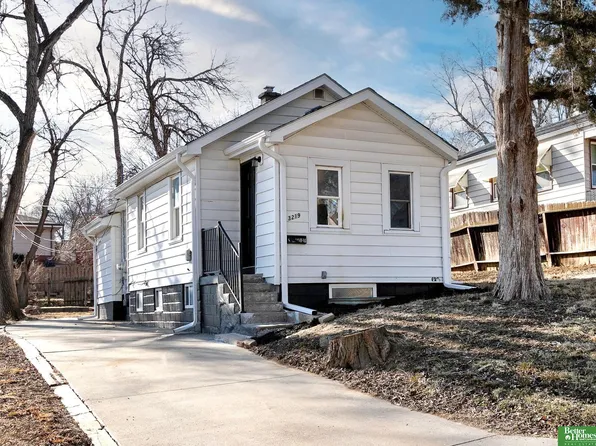 3219 Polk St, Omaha, NE 68107