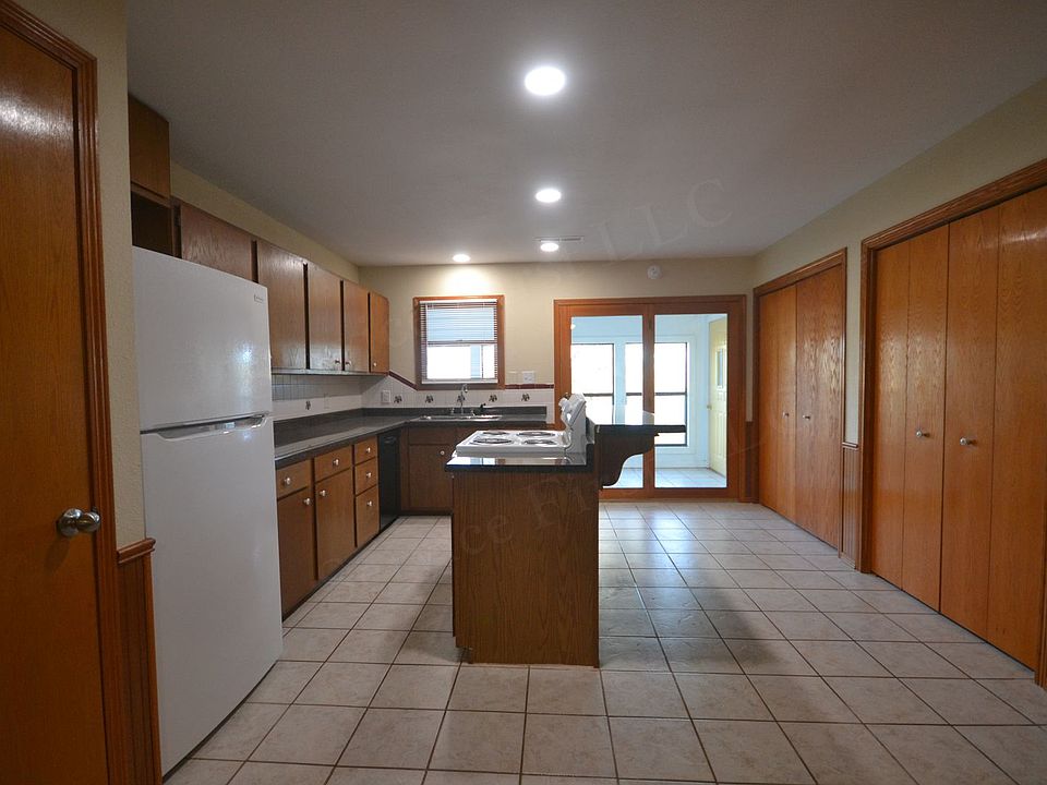 1st image of 306 Wallen Bluff Dr #1