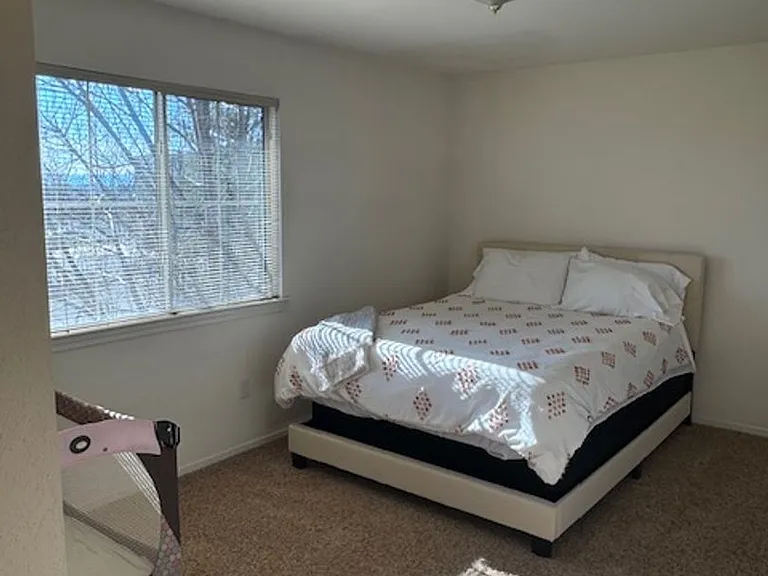 1425 Serrano Pl — Photo 15