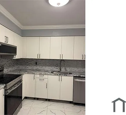 6610 Johnson St — Photo 2