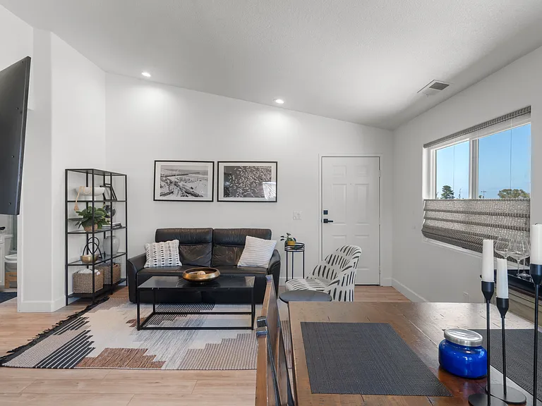 1522 Diamond St #C — Photo 2