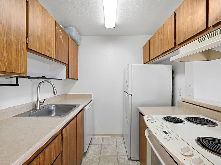 22749 Marine View Dr S — Photo 12