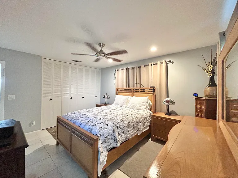 2766 Emory Dr E #L — Photo 10