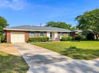 5575 San Gabriel Dr, Pensacola, FL 32504