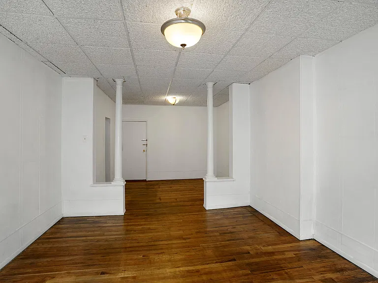 66 Sussex St #2 — Photo 4