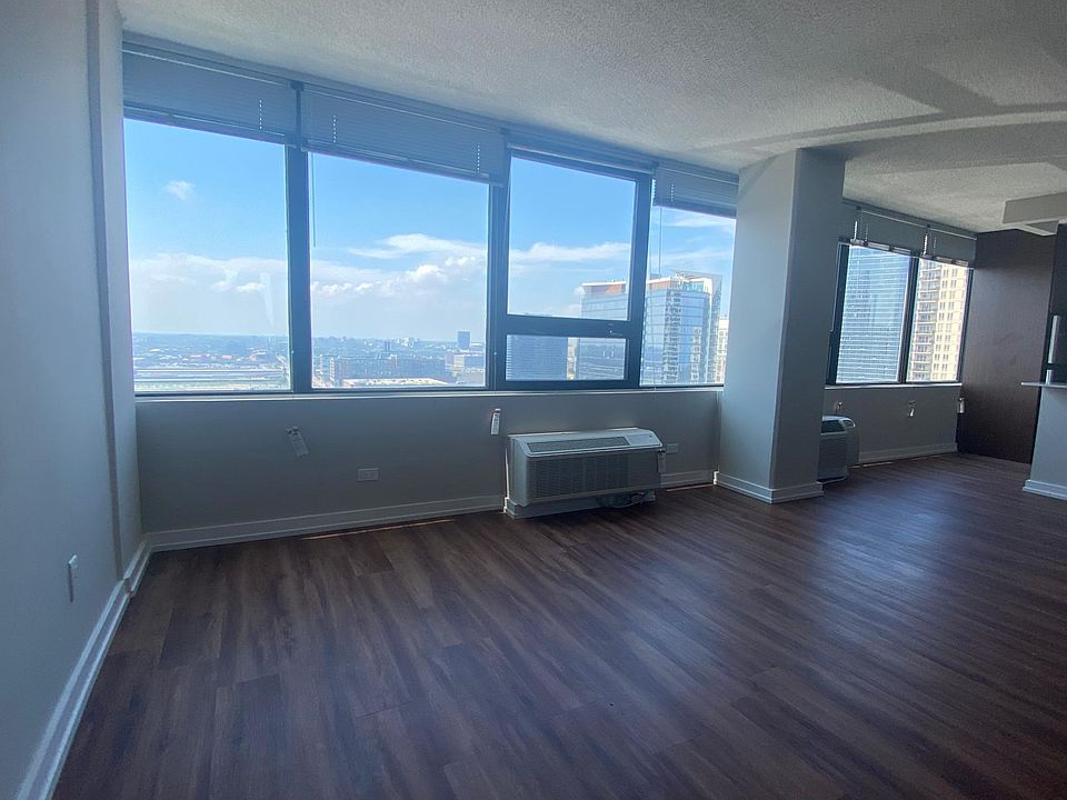 1st image of 1135 S Park Ter #123