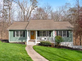 22 Riverside Dr, Palmyra, VA 22963