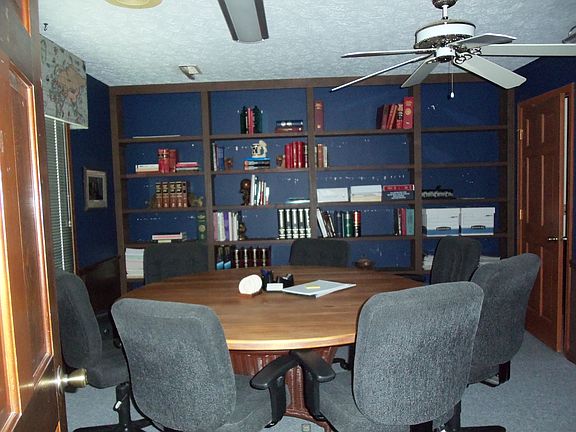 3rd image of 112 Ye Olde Kings Hwy