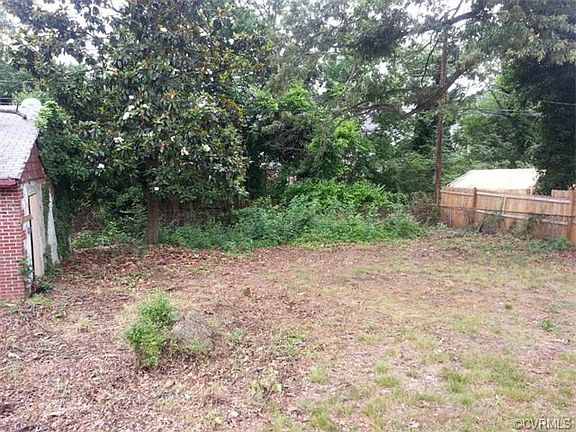 5th image of 3825 Baronet Dr