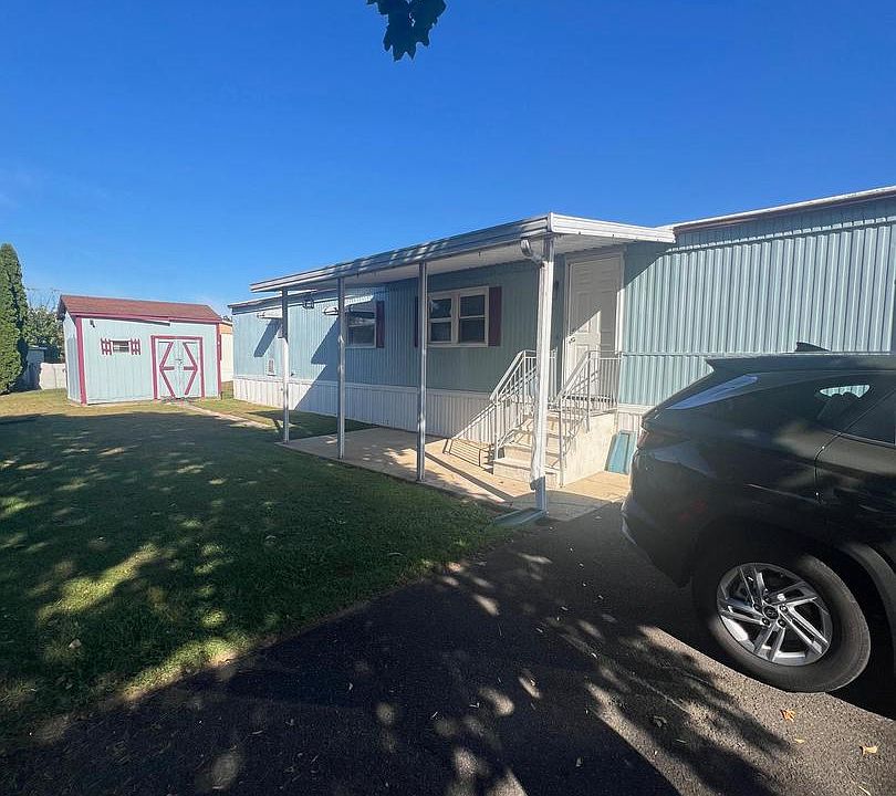 1st image of 9802 Lawson Dr