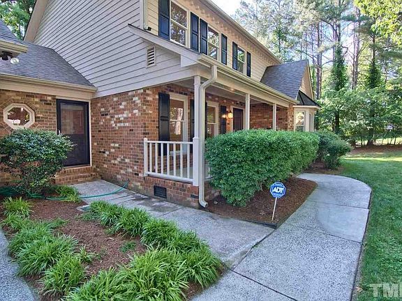 2nd image of 613 Clarion Dr