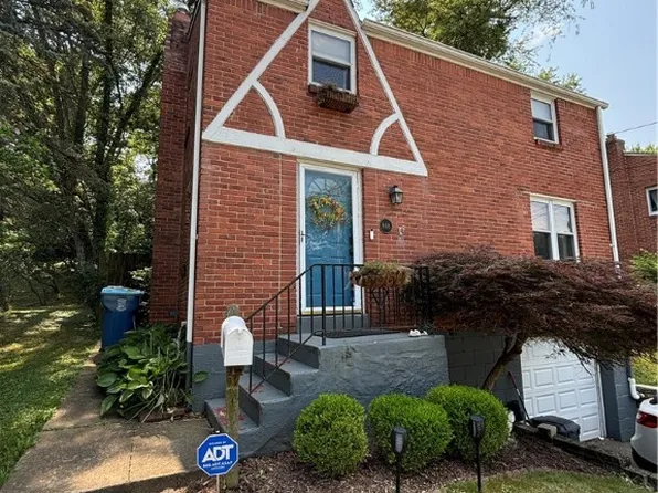 888 Stevendale Dr, Pittsburgh, PA 15221